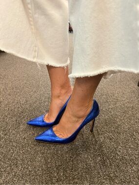 MANOLO BLAHNIK AS IS BIBI SNAKE PUMP SZ 7.5 Shoes